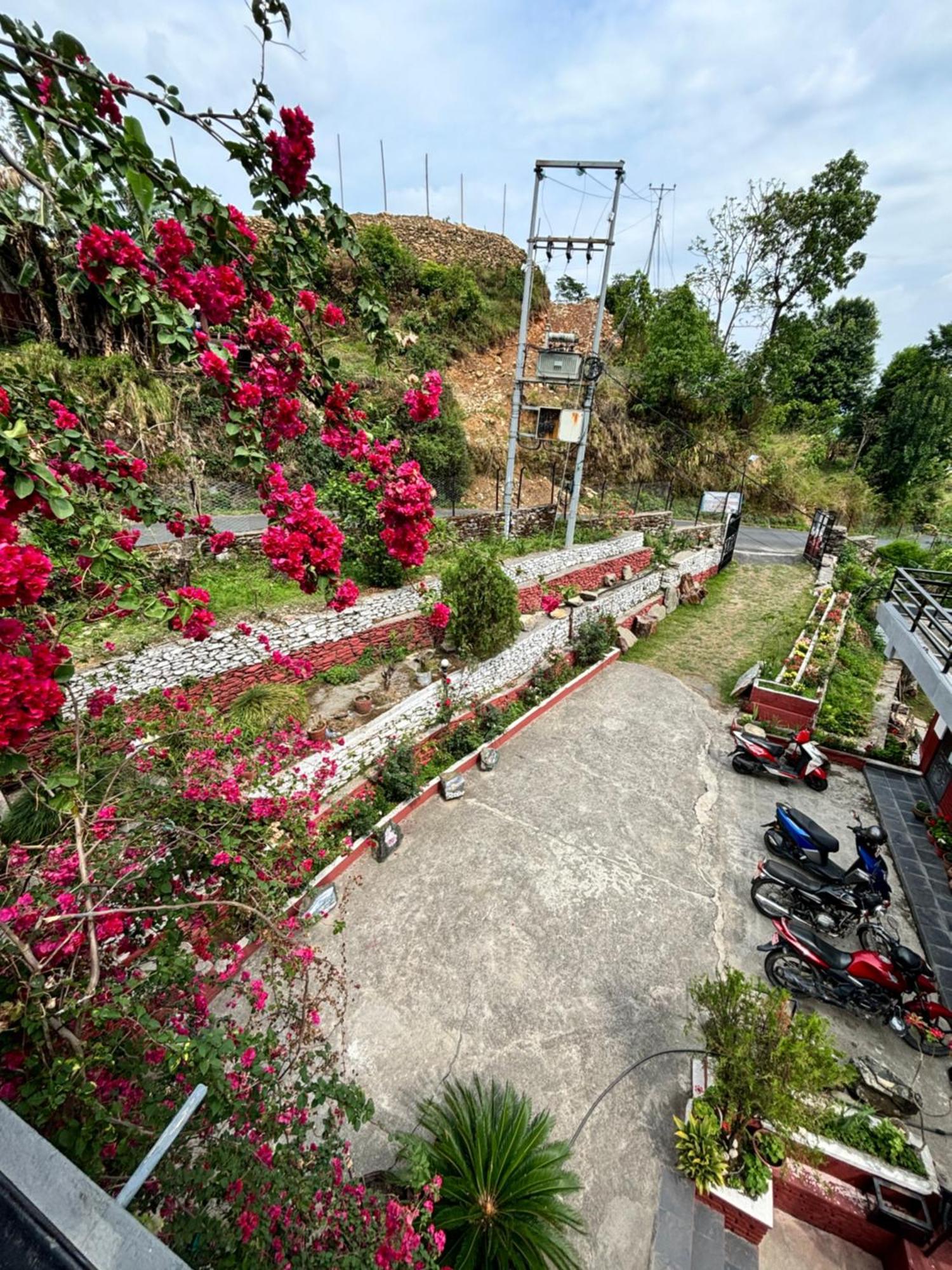 מלון פוקהרה Siddhartha Garden Ayurveda מראה חיצוני תמונה